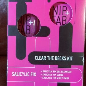 NIP+FAB Purify Clear The Decks Kit Salicylic Fix